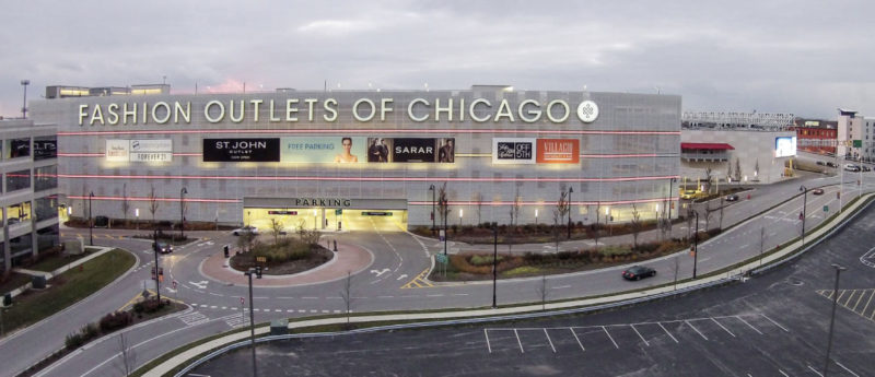 7 Reasons You Want to Have a Long Layover at O’Hare this Holiday Season