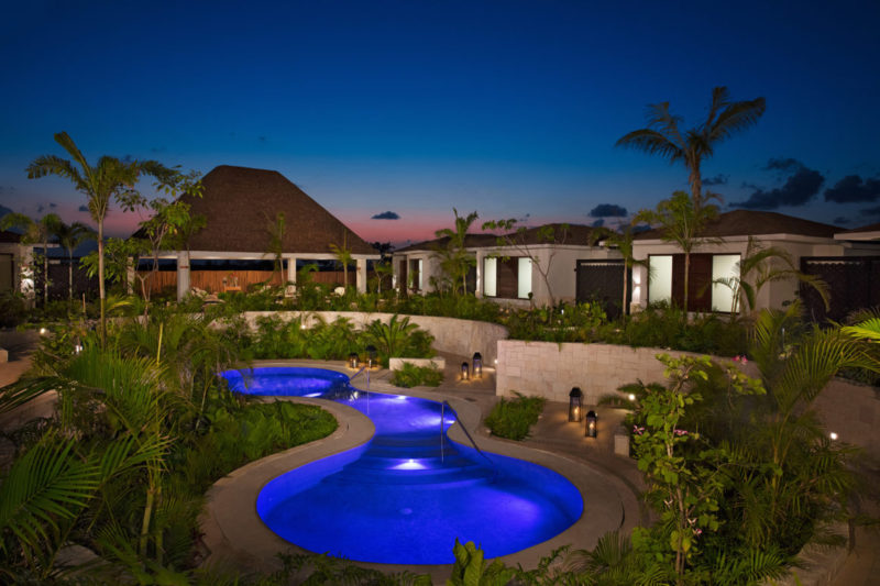 Escape to All-Inclusive Luxury Dreams Playa Mujeres