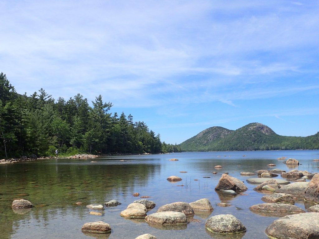 family hike to Jordan Pond