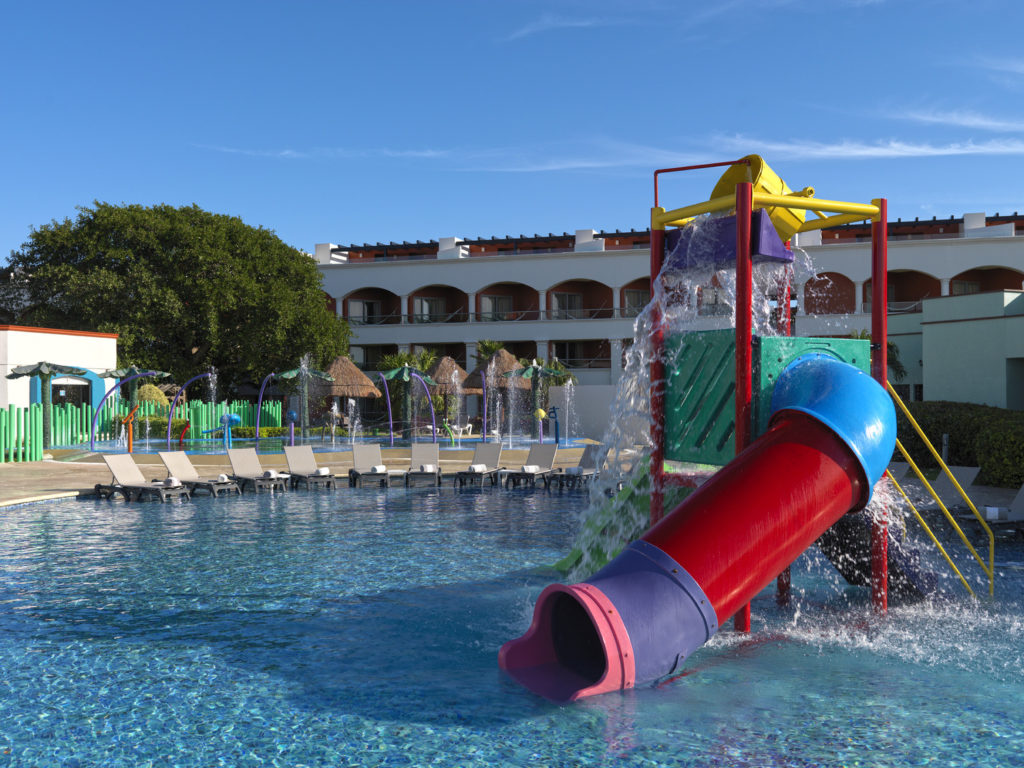 Review of Hard Rock Cancun for kids